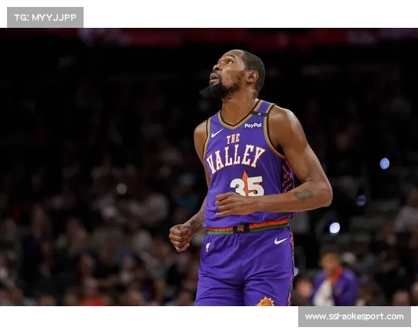 杜兰特上赛季场均得分26.6分 三项命中率成功入选180俱乐部